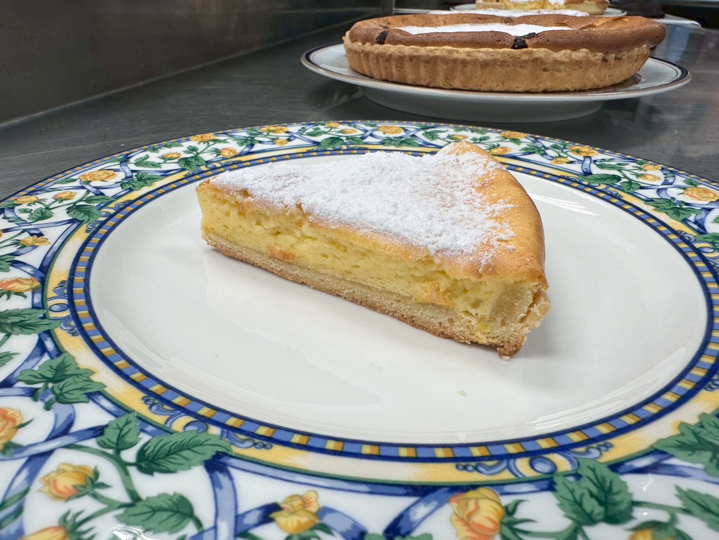 法式白乳酪起司塔附酒漬葡萄乾 (Tarte au Fromage Blanc)