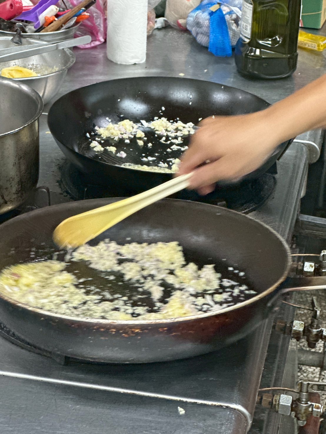 奶油炒蒜頭及紅蔥頭