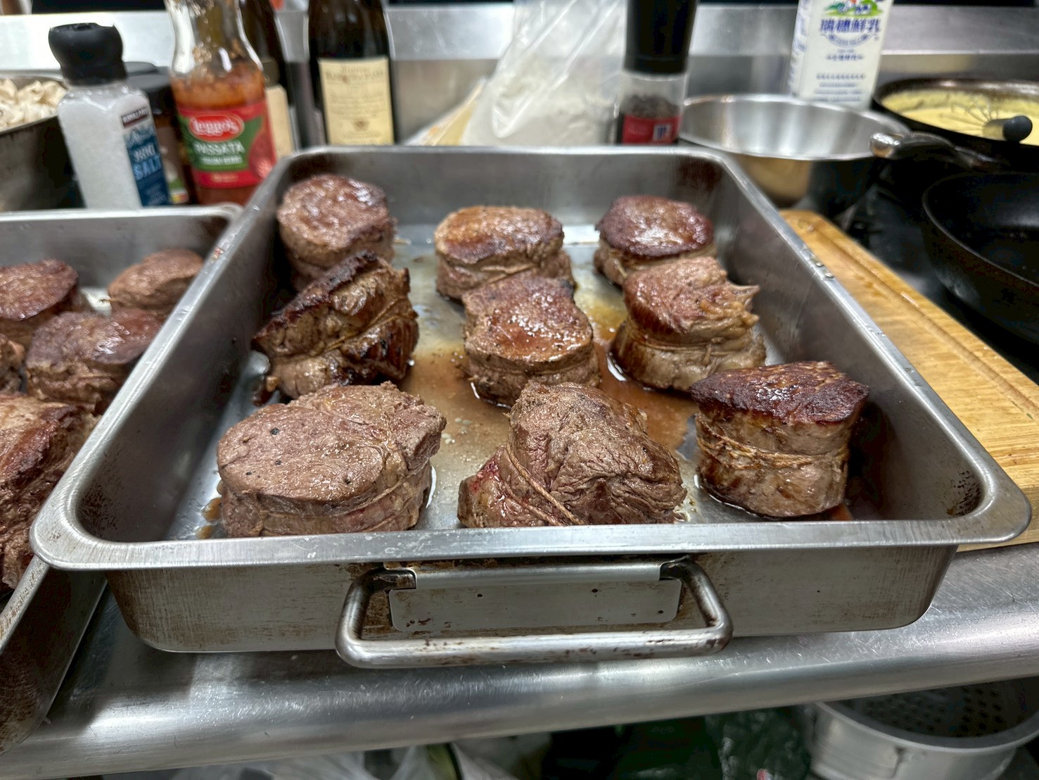 準備進烤箱190度五分鐘為單位使中心溫度達55度到60度