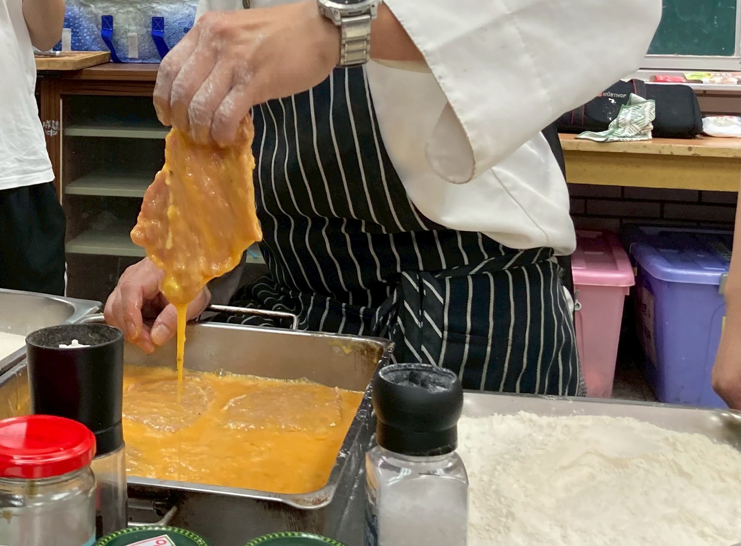 泡蛋液記得不要太濕